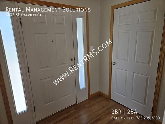 3rd image of 4432 SE Oakview Ct