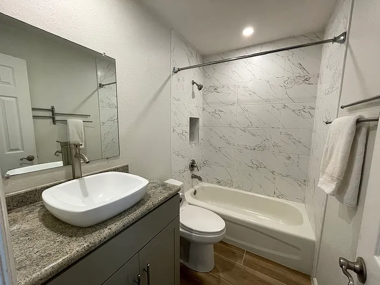 Starfish Dr SE — Photo 26