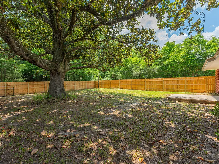 712 Bruce Ave — Photo 4
