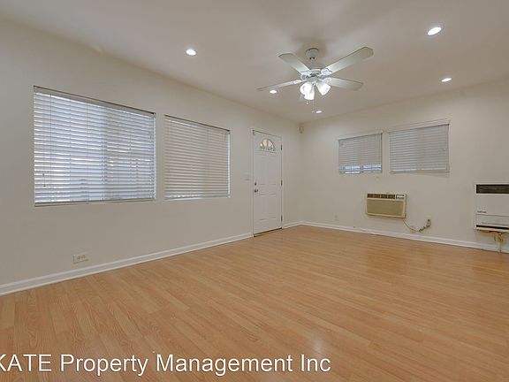 5th image of 676-678 N Hoover St #678-725-72