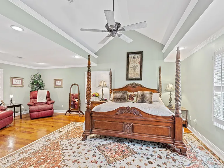 1026 S Morgan Ave — Photo 21