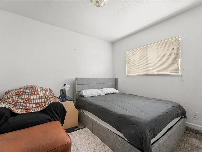 504 Modoc St — Photo 18