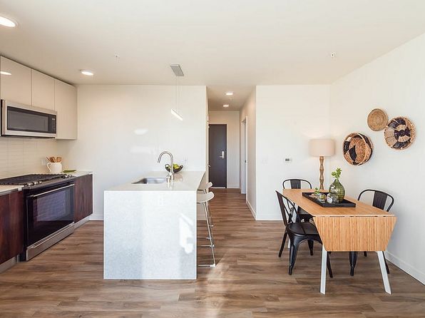 1830 E Mercer St APT 401