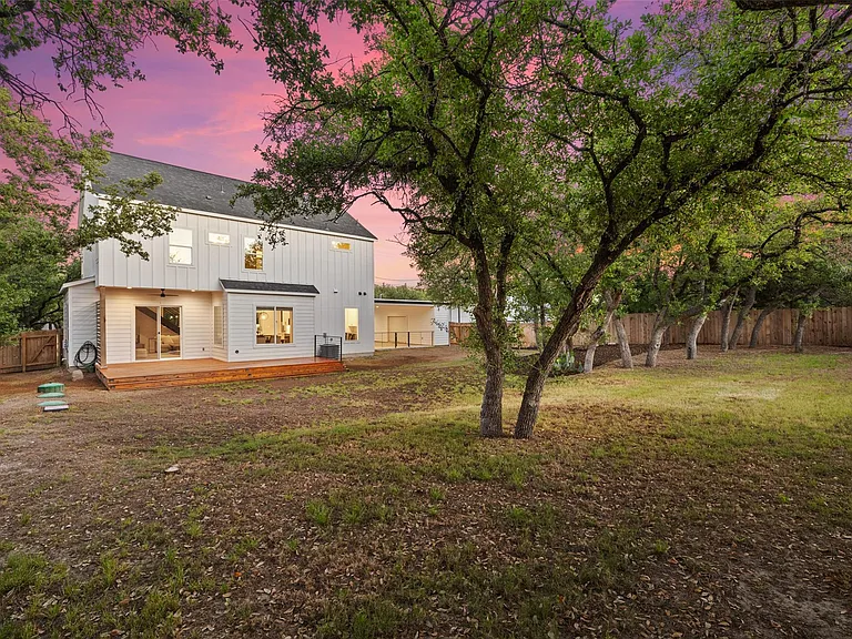 22218 Briarcliff Dr — Photo 31