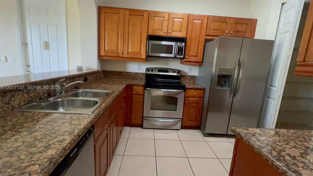 3500 Oaks Clubhouse Dr APT 211, photo 9