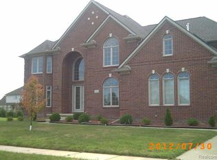 54426 Pelican Ln #1, Shelby Township, MI