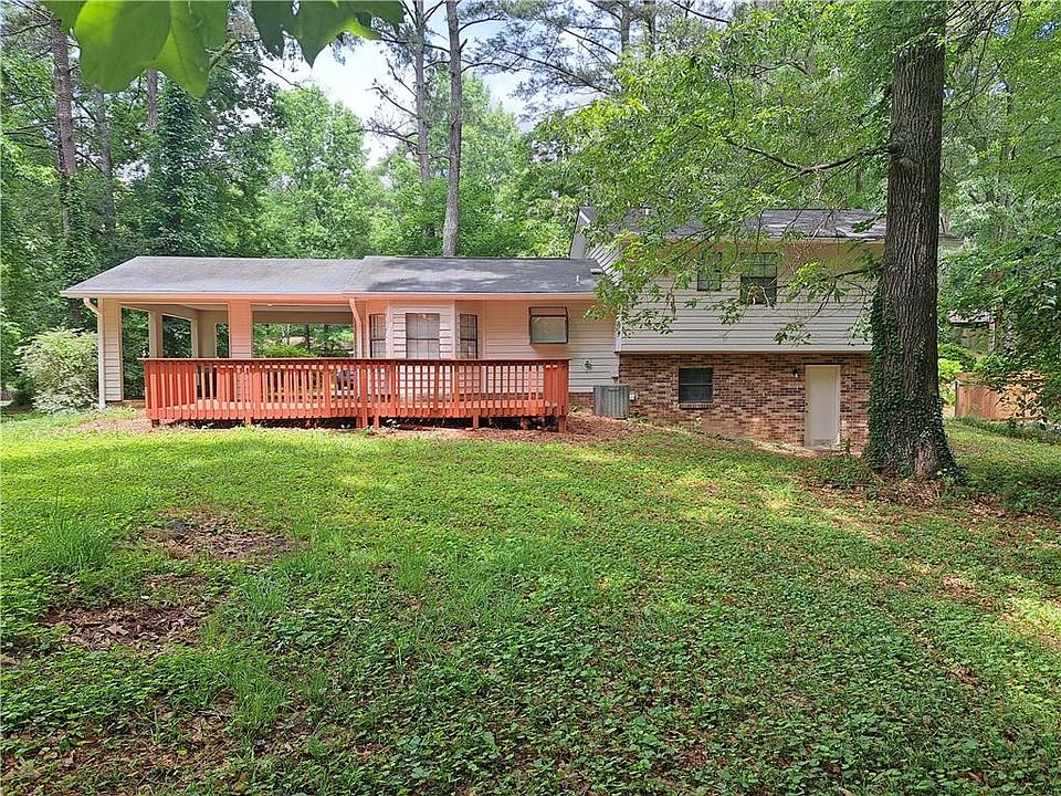 1st image of 3150 Chimney Rdg W