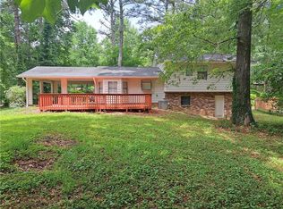 3150 Chimney Rdg W, Snellville, GA 30078