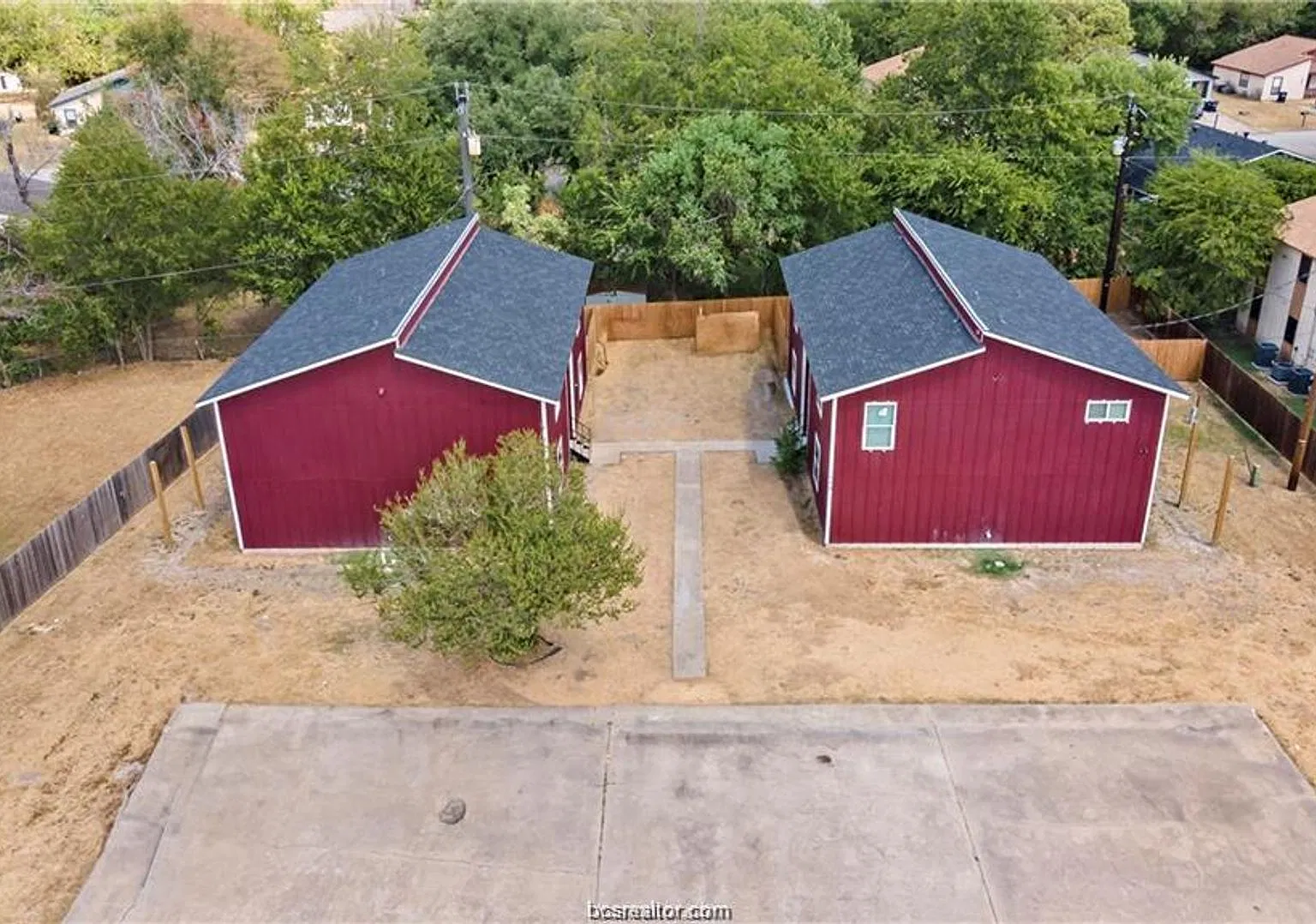 1502 Alpine Circle — Photo 3