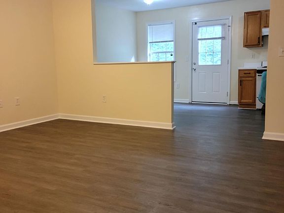 Livingroom and eat in kitchen