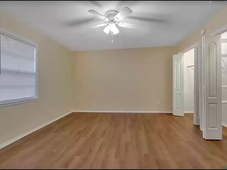 503 & 505 E Ragley St #503 — Photo 7