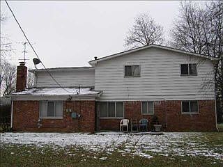 2nd image of 2813 N Saturn Dr