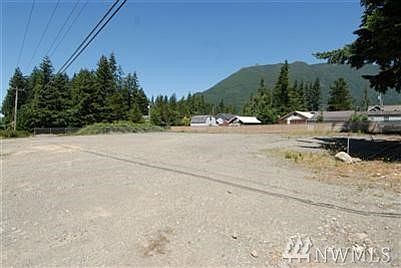 2nd image of 45401 SE North Bend Way