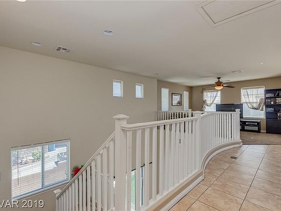 5th image of 3047 Bella Verona Ave