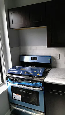 Rented by HERECROFT GROUP INC | media 11