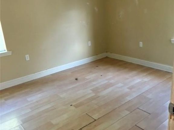 4th image of 2301 Lizardi St