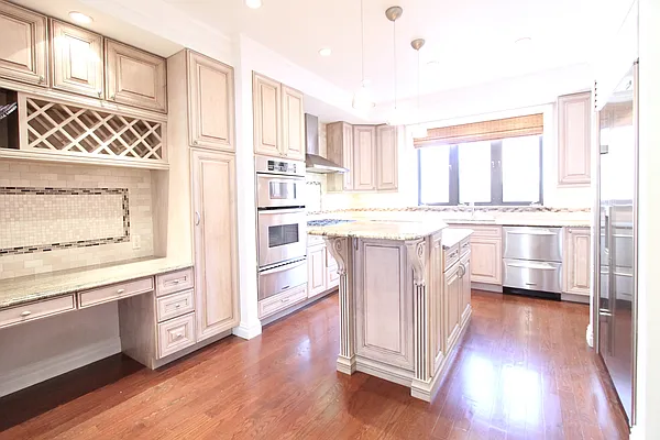 Rented by True Lofts New York LLC | media 4