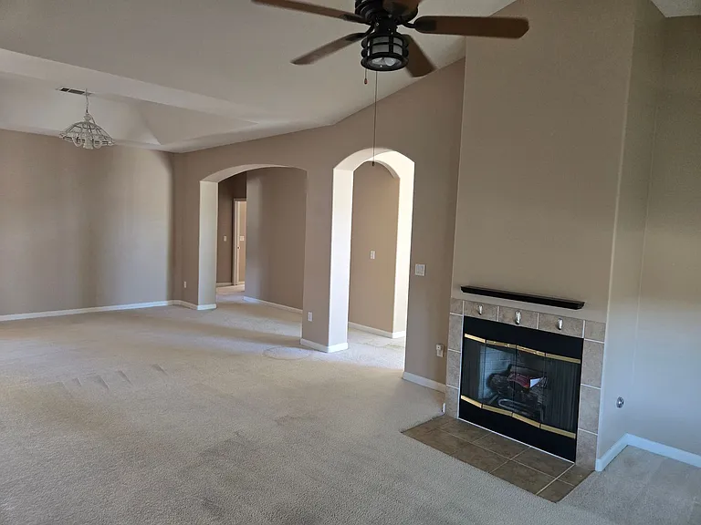 561 Bluejay Ave — Photo 5