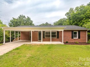 156 Doggett Grove Rd, Forest City, NC 28043
