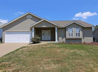 2710 Carters Grv, O'Fallon, MO 63368