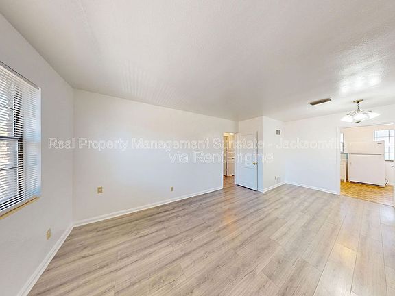 2nd image of 3126 Belden Cir #3