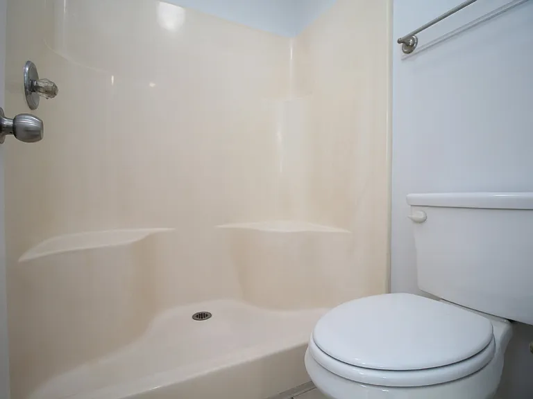 7679 Old Hickory Dr — Photo 12