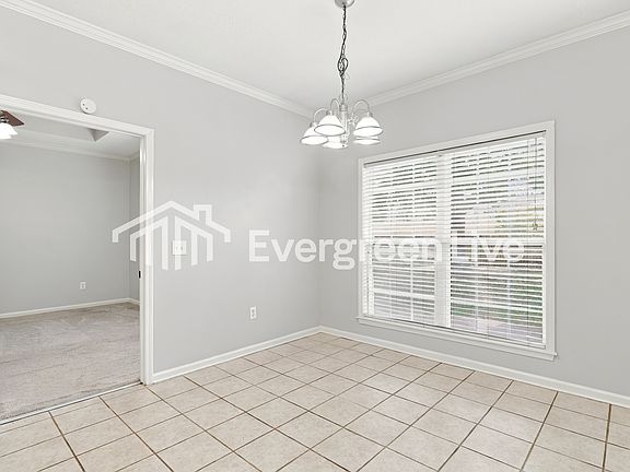 5th image of 132 Appleridge Dr