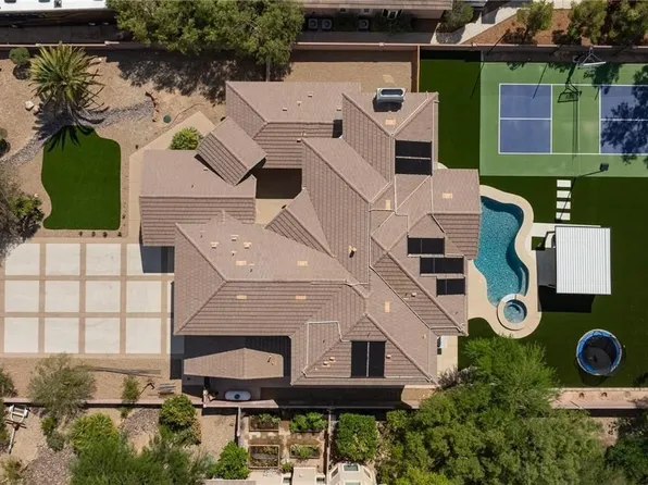 8275 W Torino Ave, Las Vegas, NV 89113