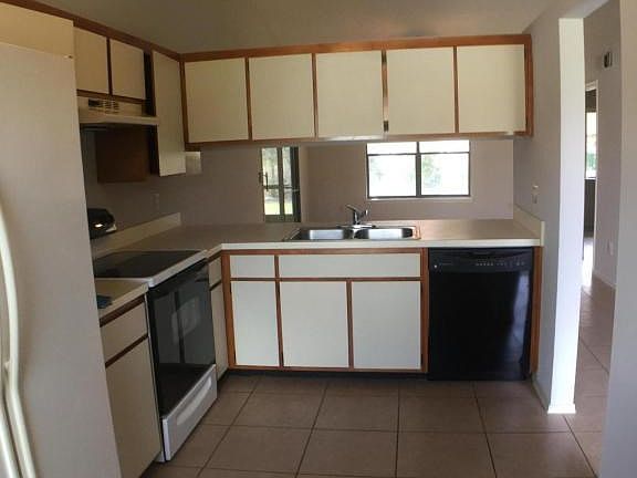 Eat In Kitchen