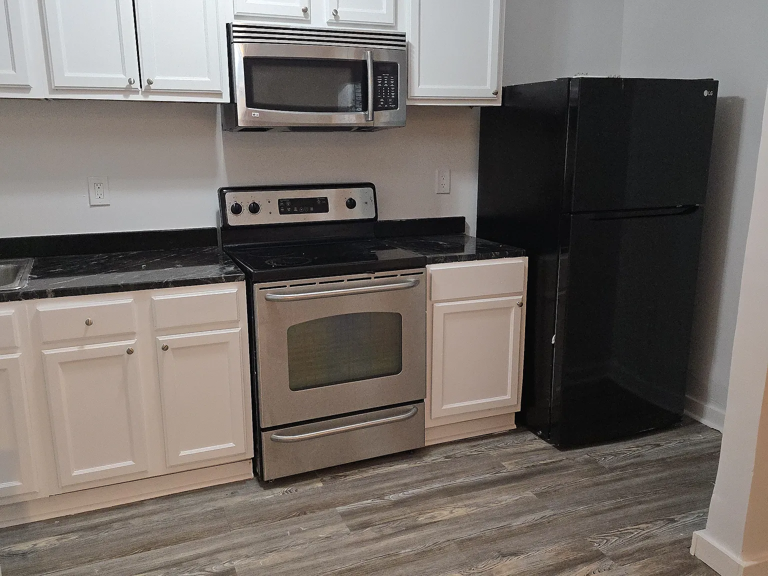 1 bed, 750 sqft, $950 — Photo 4