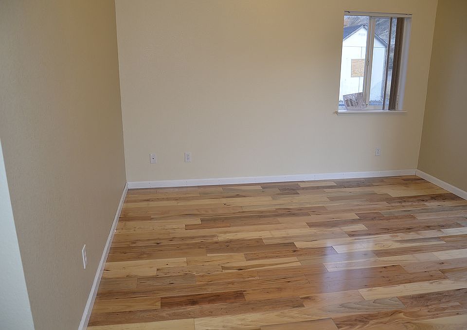 2nd image of 109 Avenue De La Bleu De Clair
