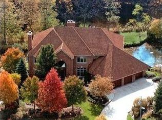 208 Settlers Ct, Naperville, IL 60565