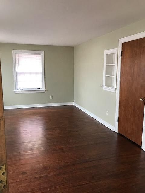 living room 18x12