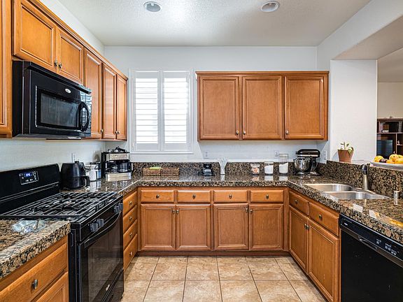 4th image of 603 Rivage Cir #603