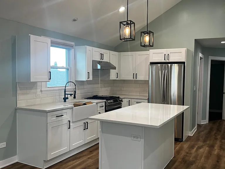 409 McCarthy Rd — Photo 6