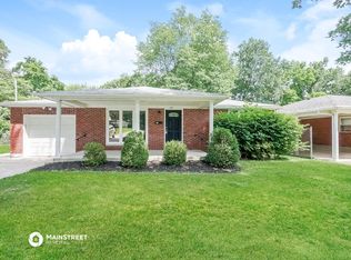 4425 Savage Dr, Shively, KY 40216