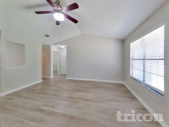 3rd image of 3240 Avocet Ln