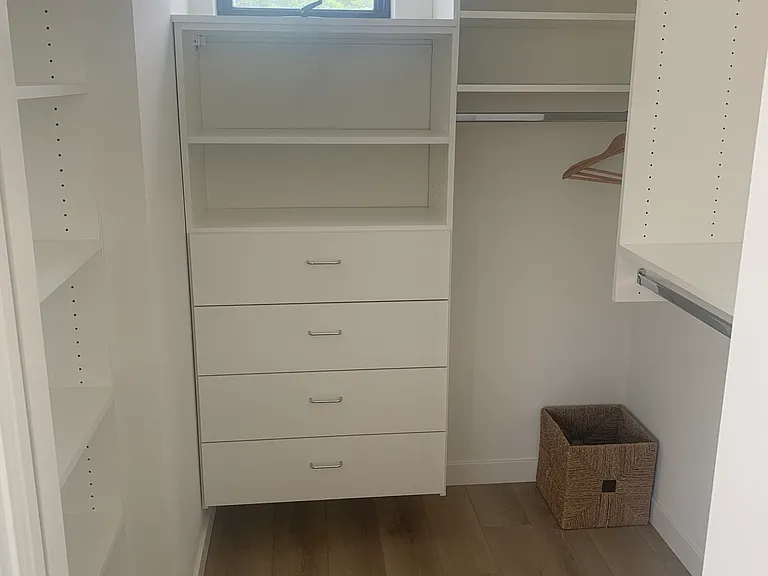 Walk-in closet