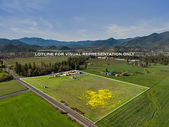 3rd image of 13990 N Applegate Rd