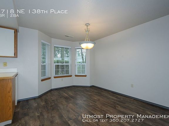 4th image of 4718 NE 138th Pl