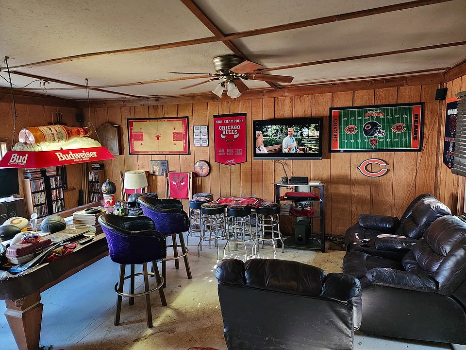 718 Sycamore St, Ottawa, IL 61350 Zillow