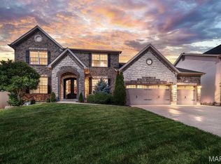 715 Cooper Way Dr, O'Fallon, MO 63368