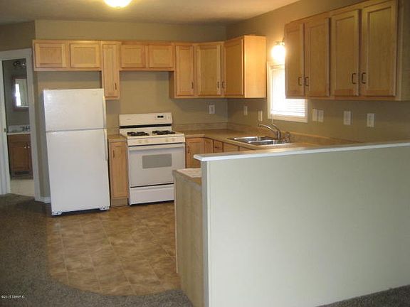 3rd image of 6408 S Croton Hardy Dr
