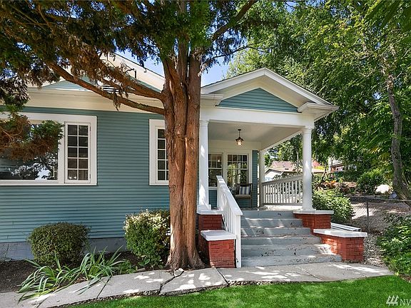 2nd image of 6719 Seward Park Ave S