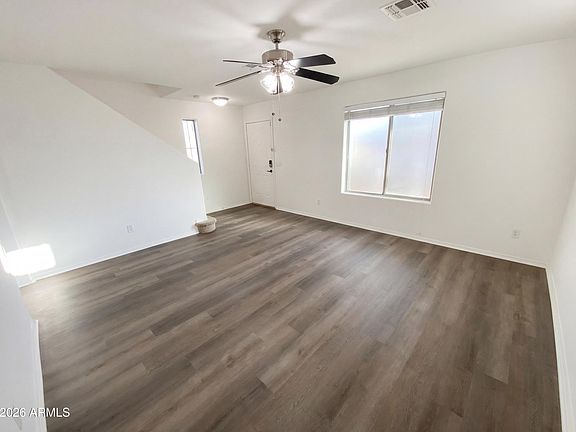 3rd image of 17434 W VENTURA Street