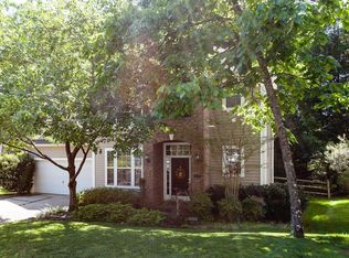 6836 Charter Hills Rd, Charlotte, NC 28277