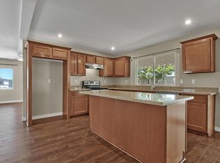 305 S Arroya Cir, Mesa, AZ 85206