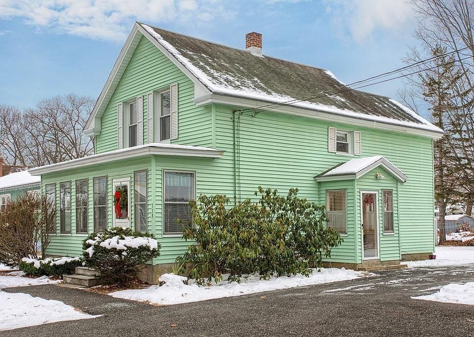 1st image of 119 11th St