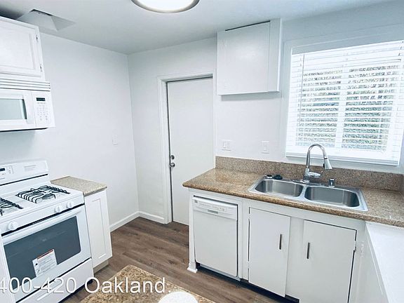 4th image of 402 S Oakland Ave APT 402