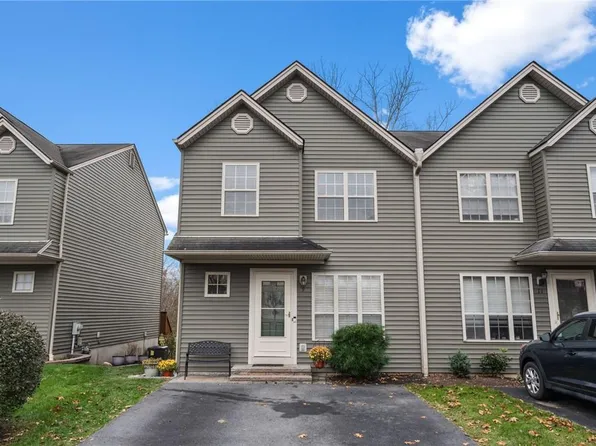 9 Argent Drive, Highland, NY 12528